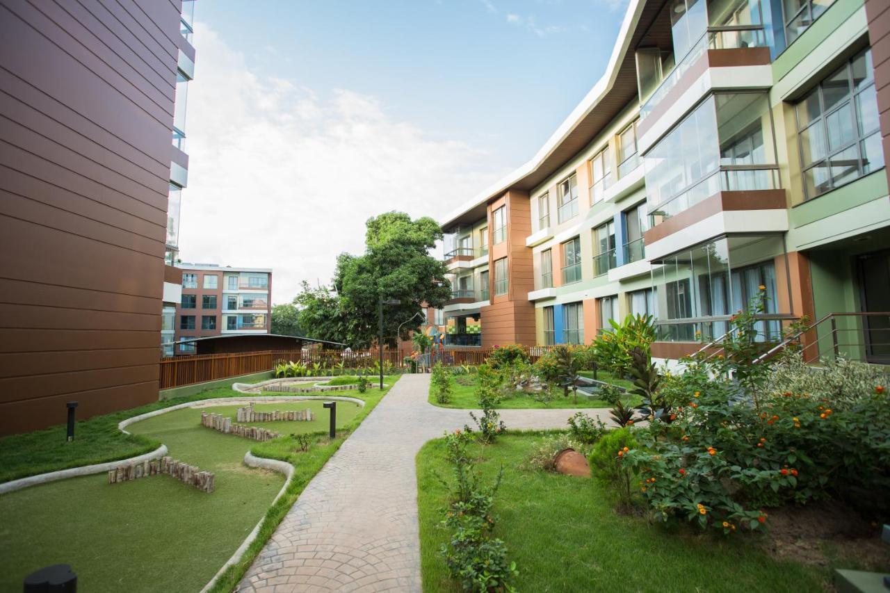Accra Luxury Apartments @ Pearl Exterior photo