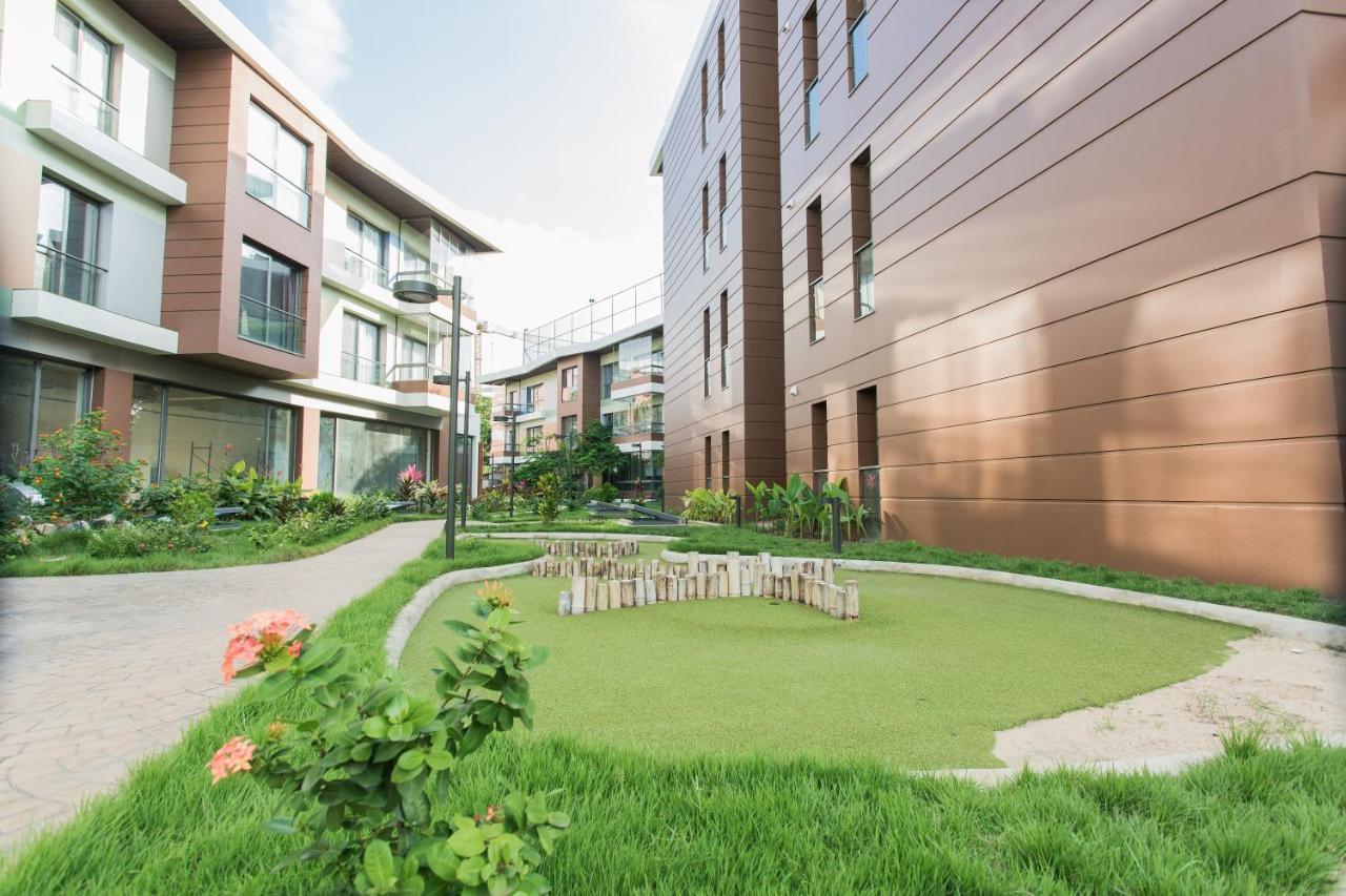 Accra Luxury Apartments @ Pearl Exterior photo